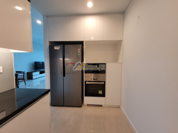 Cho thuê căn hộ empire city 3pn 3wc dt155m2 3.000usd