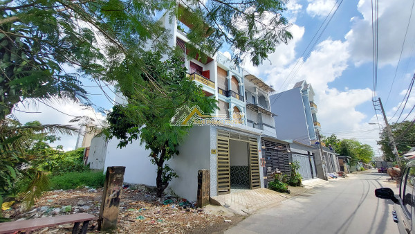Cho thuê nguyên căn mặt tiền - 36 thạnh xuân 43, quận 12 - 1 trệt 3 lầu – có sân xe hơi