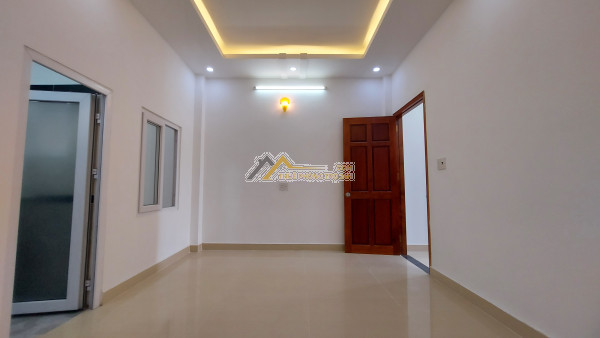 Cho thuê nguyên căn mặt tiền - 36 thạnh xuân 43, quận 12 - 1 trệt 3 lầu – có sân xe hơi