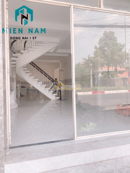 Cho thuê nhà 1 trệt 1 lầu nguyễn ái quốc 20triệu thoáng đẹp