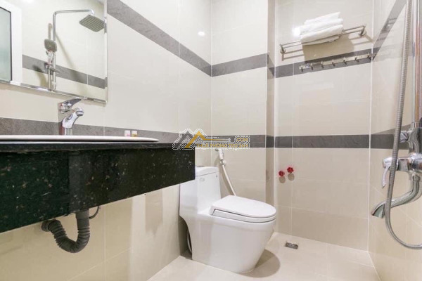 Cho thuê biệt thự phương nam cách biển thùy vân chỉ 200m, giá tốt, xem ngay.