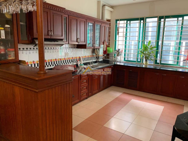 Bán nhà láng hạ, ba đình, cực rộng, cực rẻ, thoáng trước sau 60m2 giá 4,8 tỷ