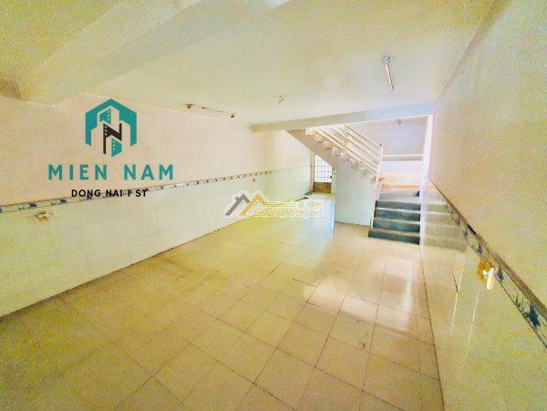 Cho thuê mặt bằng góc 2 mặt tiền biên hoà