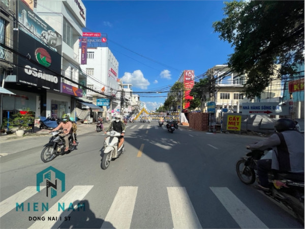 Cho thuê kho xưởng 1000m2 trung tâm biên hoà