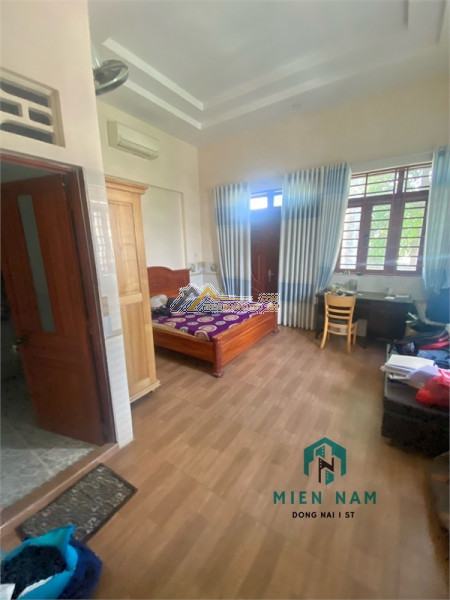 Cho thuê kho xưởng 1000m2 trung tâm biên hoà