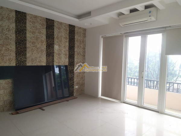 Cho thuê biệt thự dương nội, 200m2, phố kinh doanh, gần aeon mall, hđ 5 năm. lh 0985087065