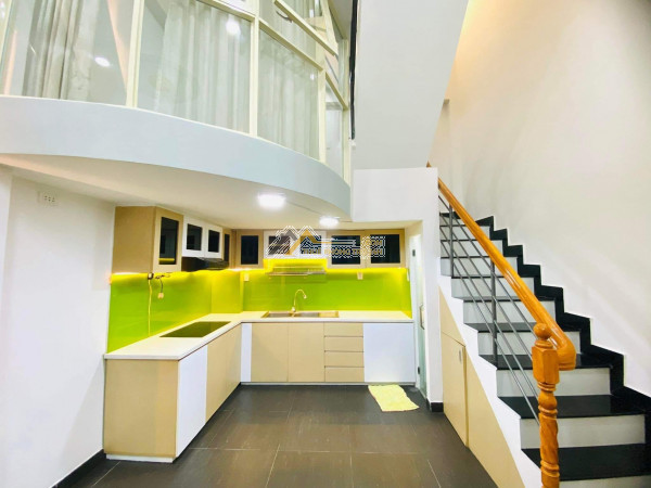 Bán nhà sát mặt tiền phan đăng lưu, 32m2, 4 tầng, chỉ 5,65 tỷ.