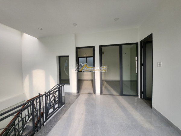 CẦN CHO THUÊ NHANH 2 CĂN NHÀ VỊ TRÍ ĐẸP - GIÁ TỐT khu vực quận Hà Đông, TP Hà Nội