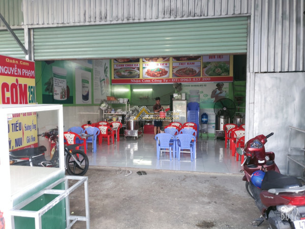 Cho thuê mặt bằng 5m x 12m tại 228, tạo lực 1, phú tân, tp thủ dầu một, bình dương