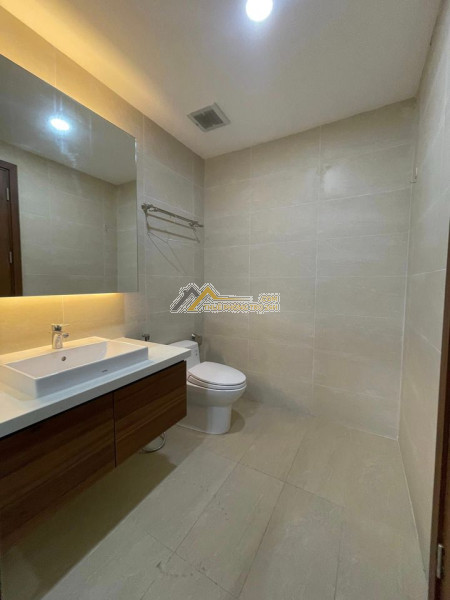 Chính chủ cho thuê căn hộ 3 phòng ngủ golden park tower số 2 phạm văn bạch,cầu giấy hà nội