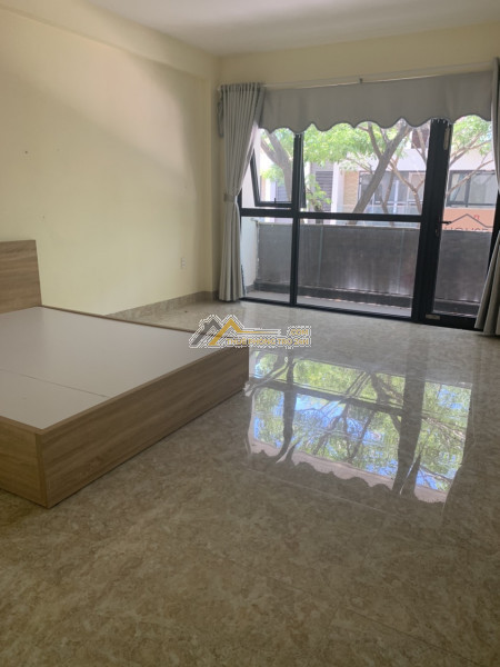 Cần cho thuê nhà nguyên căn shophouse khu đô thị fpt đà nẵng