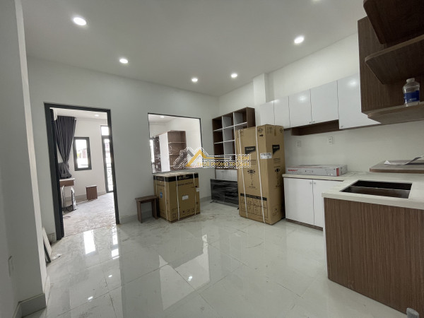 Căn hộ 1 phòng ngủ ban công quận 3 - chỉ 12.5tr