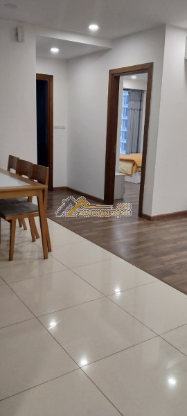 Cho thuê gấp cccc full nội thất 3 pn ở ngay tại goldmark city